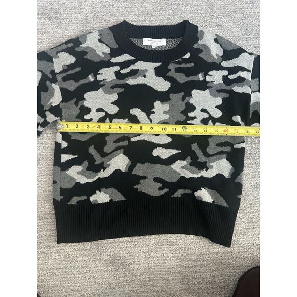 Marissa Webb Camo Sweater Black Grey Cropped Streetwear Urban, Size XS Oversized - Picture 8 of 8